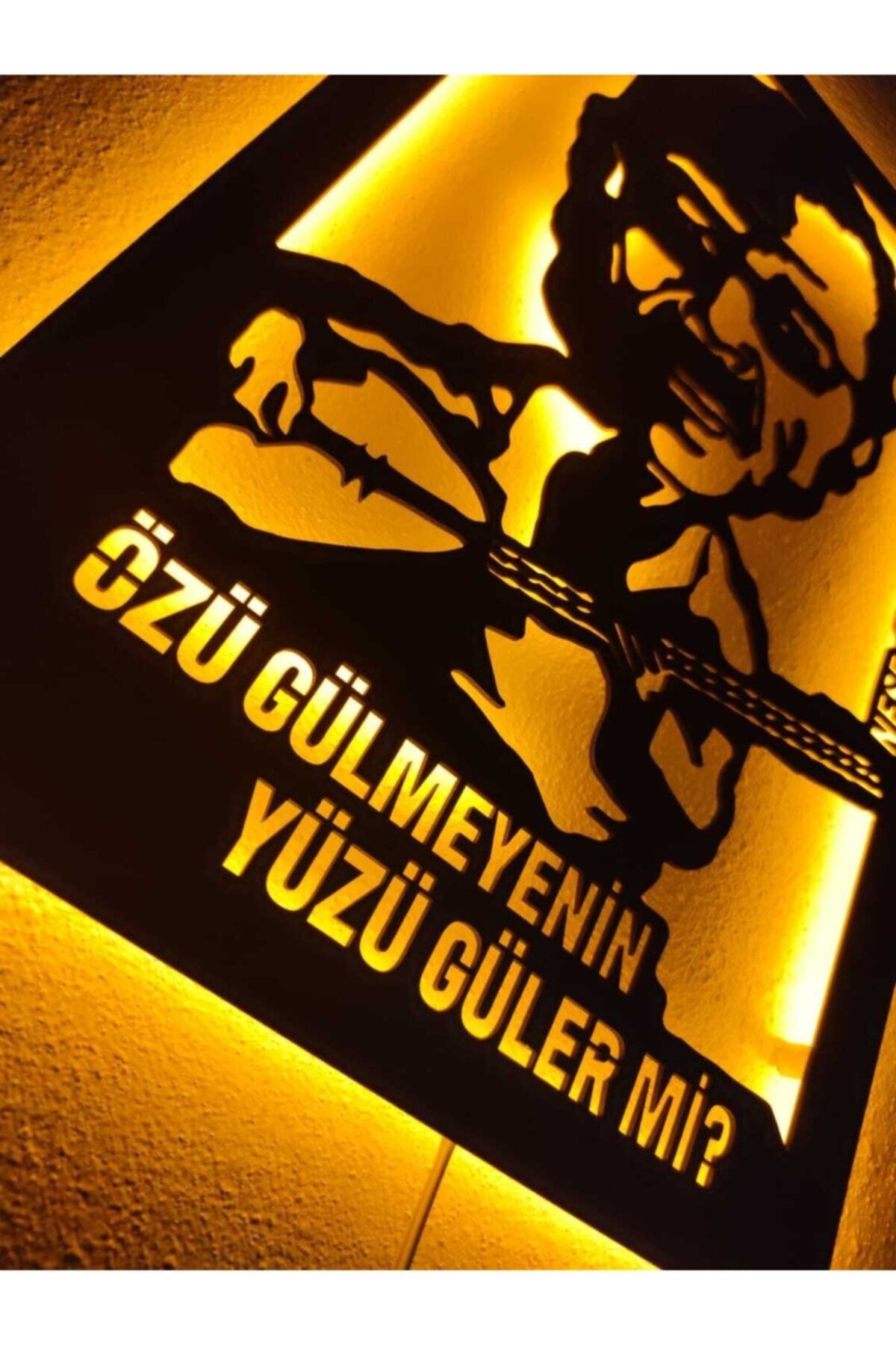 Neşet Ertaş Led Işıklı Ahşap Tablo
