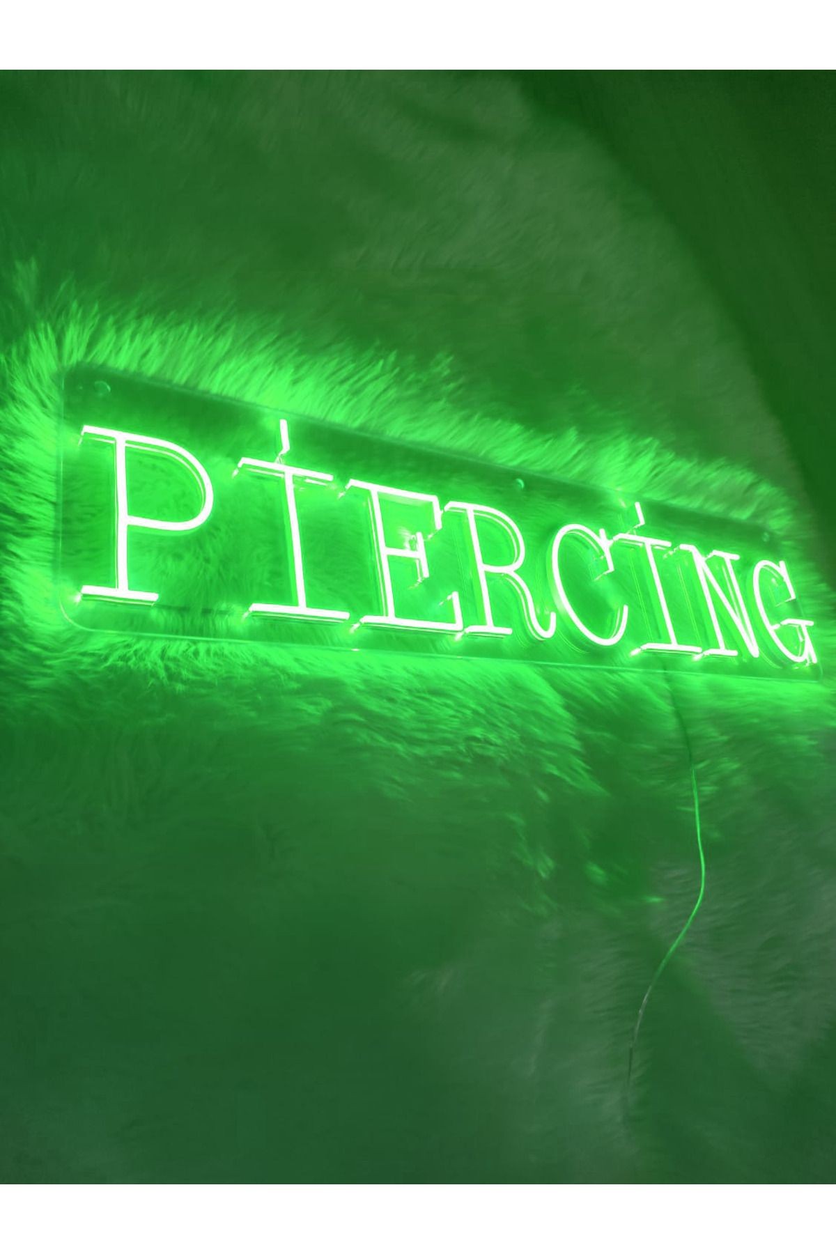 Piercing Neon Tabela Dekoratif Aydınlatma(80x20cm)
