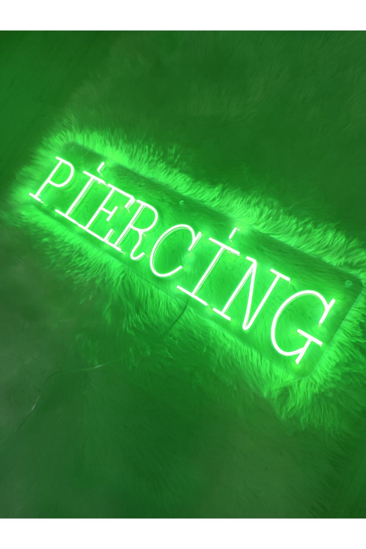 Piercing Neon Tabela Dekoratif Aydınlatma(80x20cm)