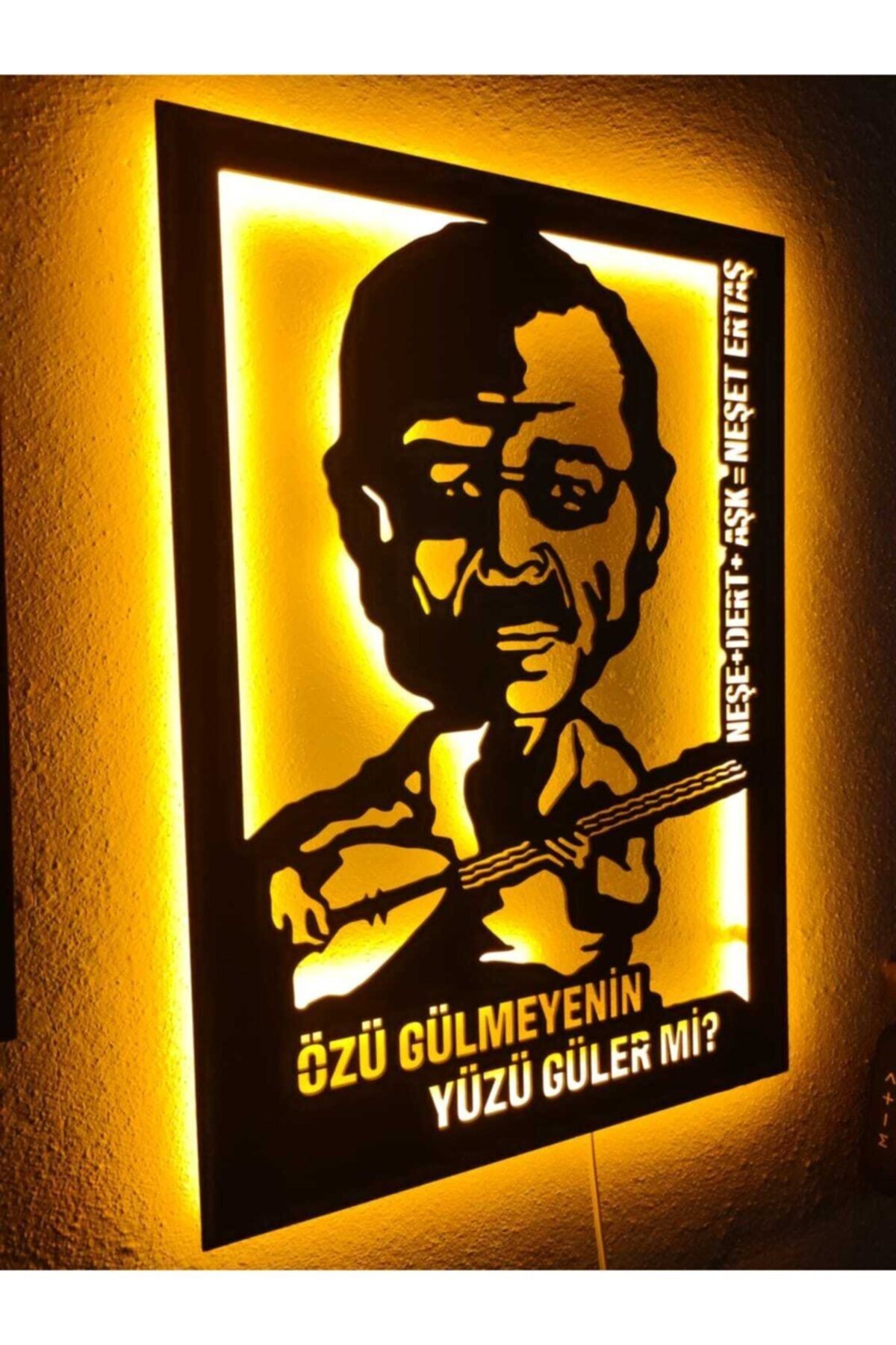 Neşet Ertaş Led Işıklı Ahşap Tablo
