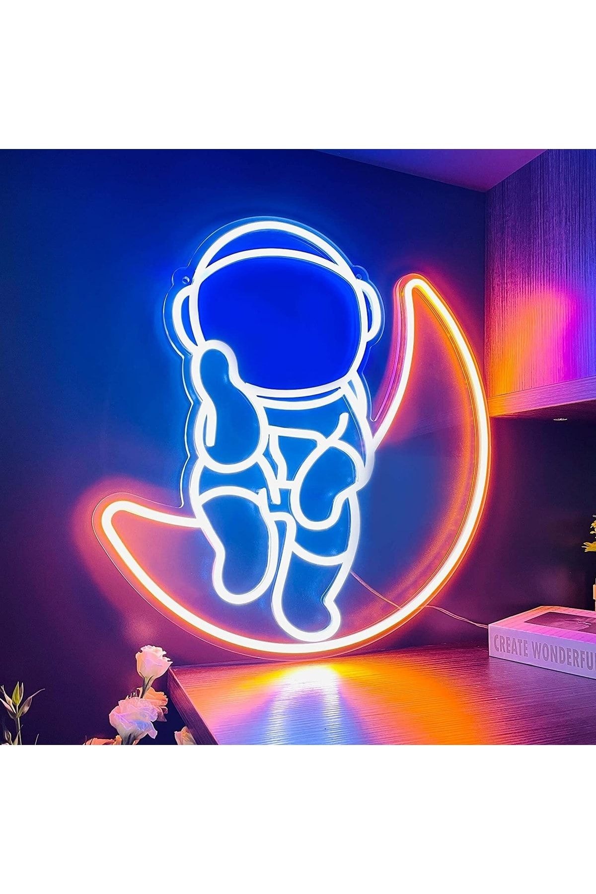 Astronot & Ay Neon Tabela Neon Yazı Dekoratif Aydınlatma