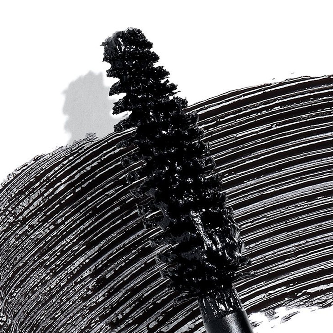 M2 Beauté Black Mascara Nutrition & Natural Growth