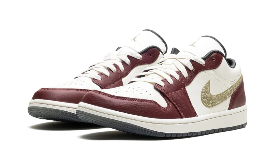 NİKE Air Jordan 1 Low 