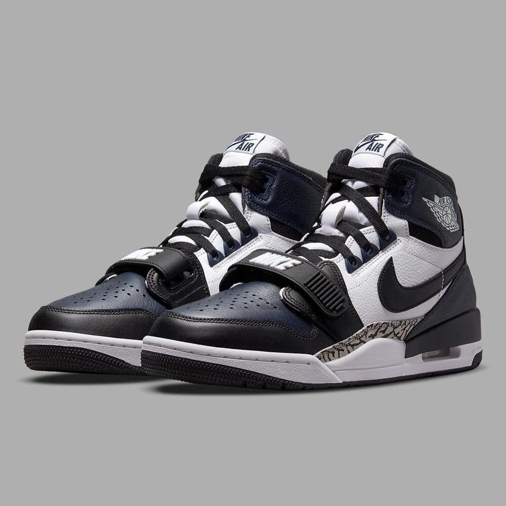 Jordan Legacy 312 “Midnight Navy”
