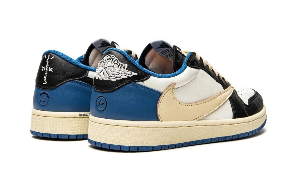 AİR JORDAN 1 LOW TRAVİS FRAGMENT
