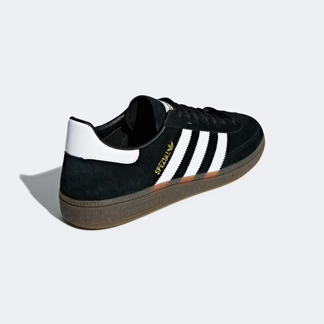 Handball Spezial “Black White “
