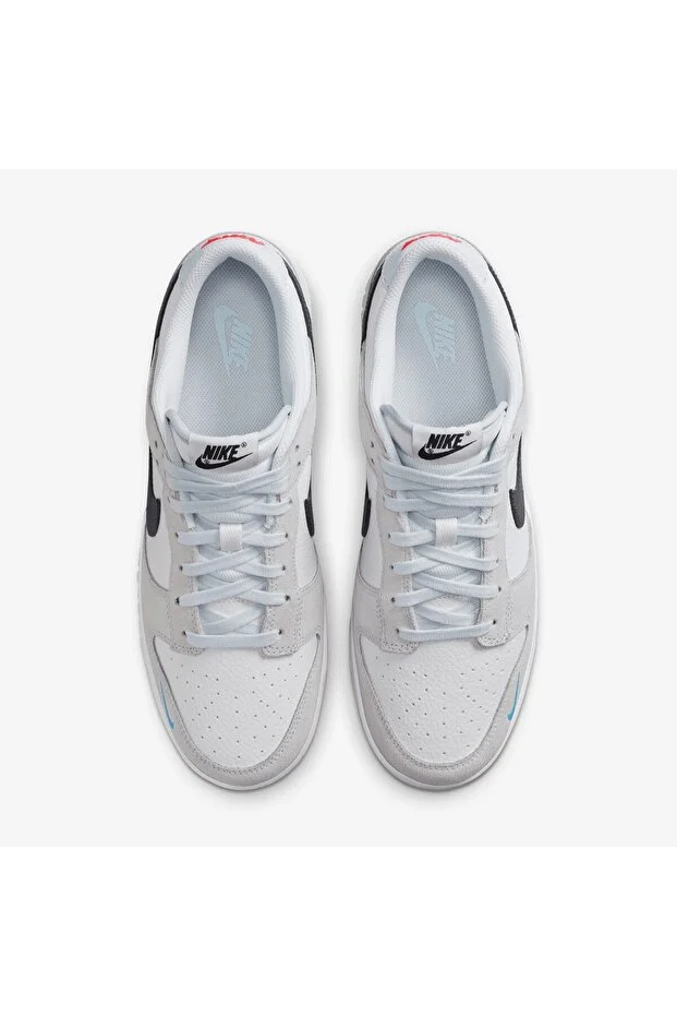 Nike Dunk Low Mini Swoosh