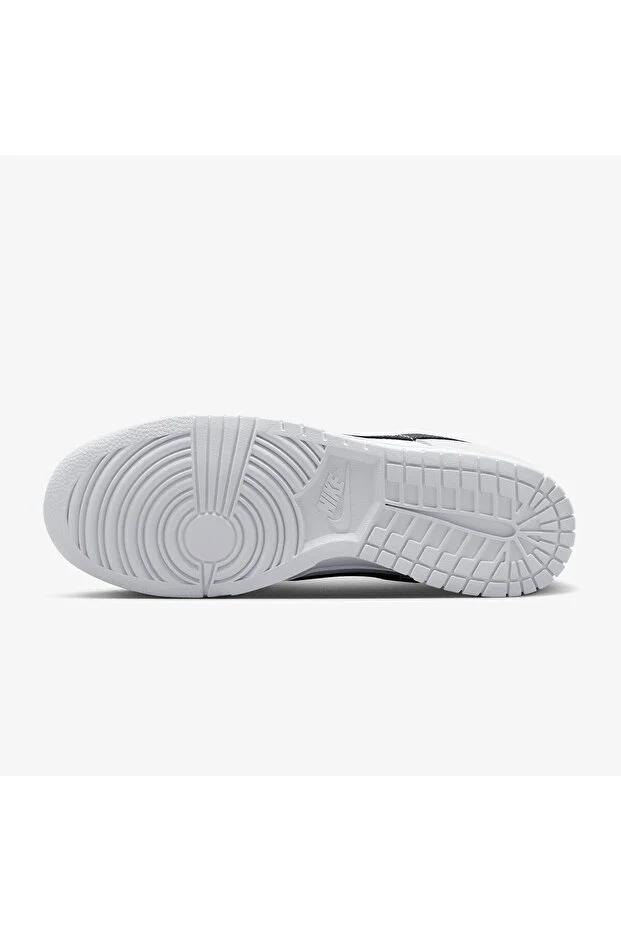 Nike Dunk Low Mini Swoosh