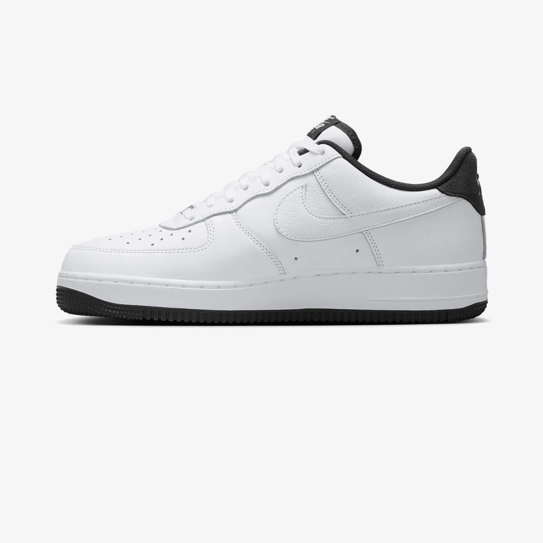Nike Air Force 1 Soft Black White 
