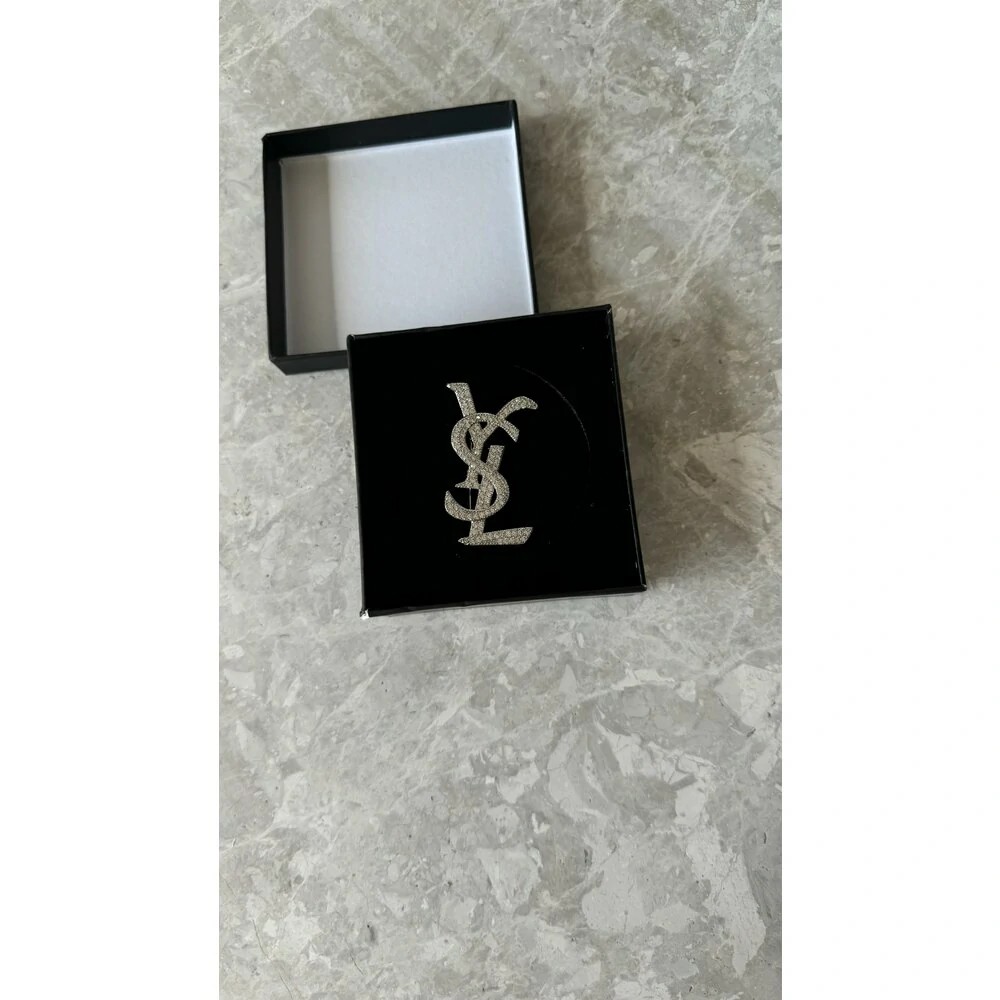 YSL 01 Broş