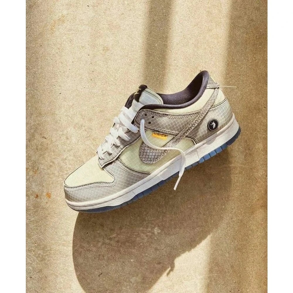 Dunk Low Union Passport Pack Pistachio