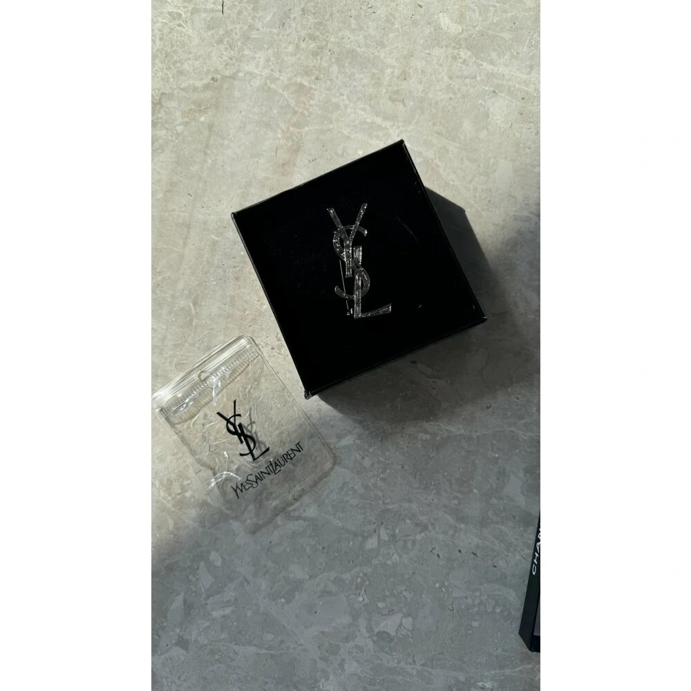 YSL Broş