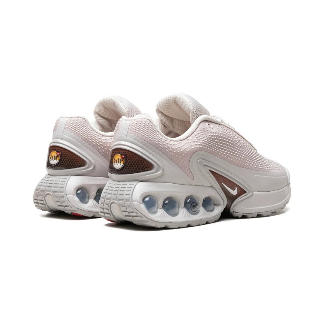 NIKE AIR MAX DN Light Orewood Brown