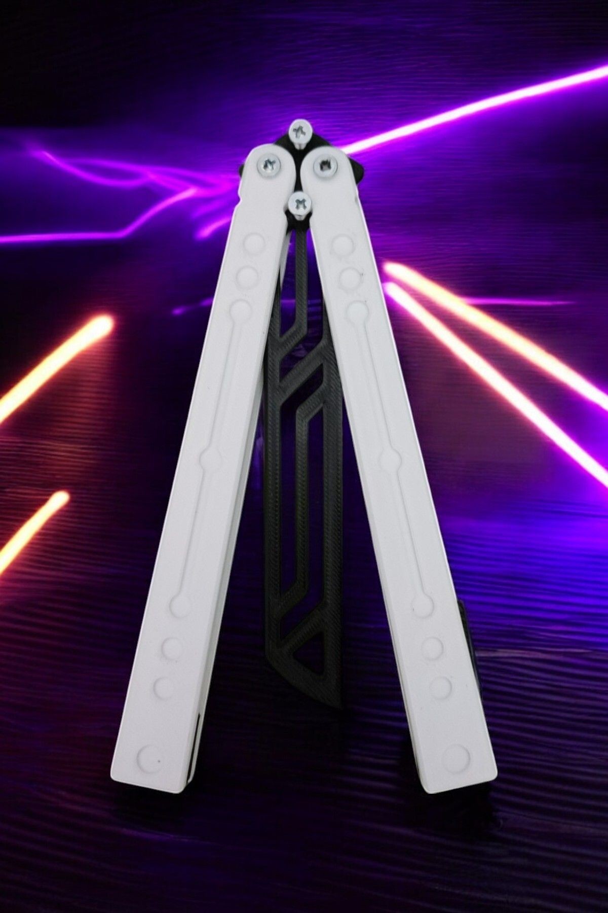 Kelebek Antrenman Alıştırma Bıçağı – Plastik Butterfly Knife (Beyaz ve Siyah)