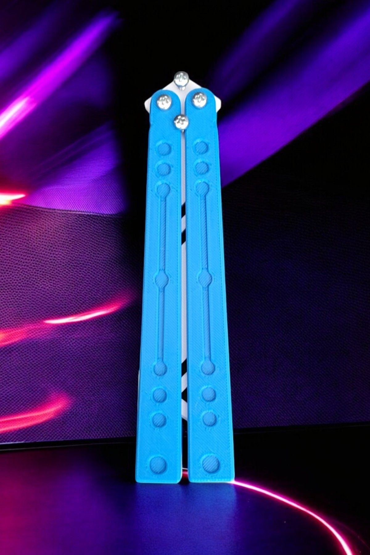 Kelebek Antrenman Alıştırma Bıçağı – Plastik Butterfly Knife (Mavi ve Beyaz)