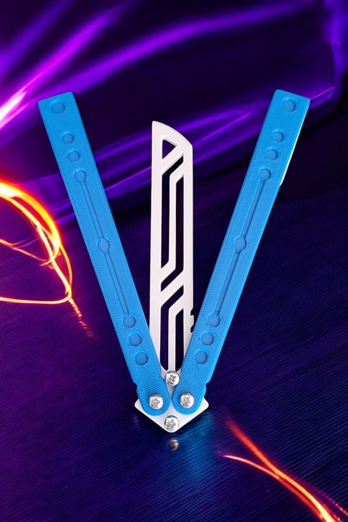 Kelebek Antrenman Alıştırma Bıçağı – Plastik Butterfly Knife (Mavi ve Beyaz)