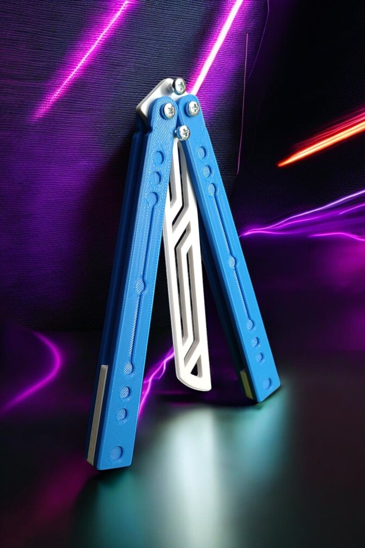 Kelebek Antrenman Alıştırma Bıçağı – Plastik Butterfly Knife (Mavi ve Beyaz)