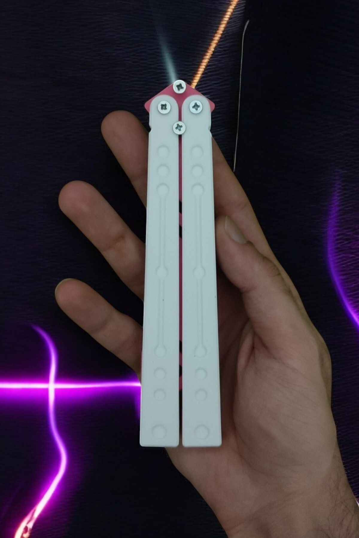 Kelebek Antrenman Alıştırma Bıçağı – Plastik Butterfly Knife (Beyaz ve Pembe)