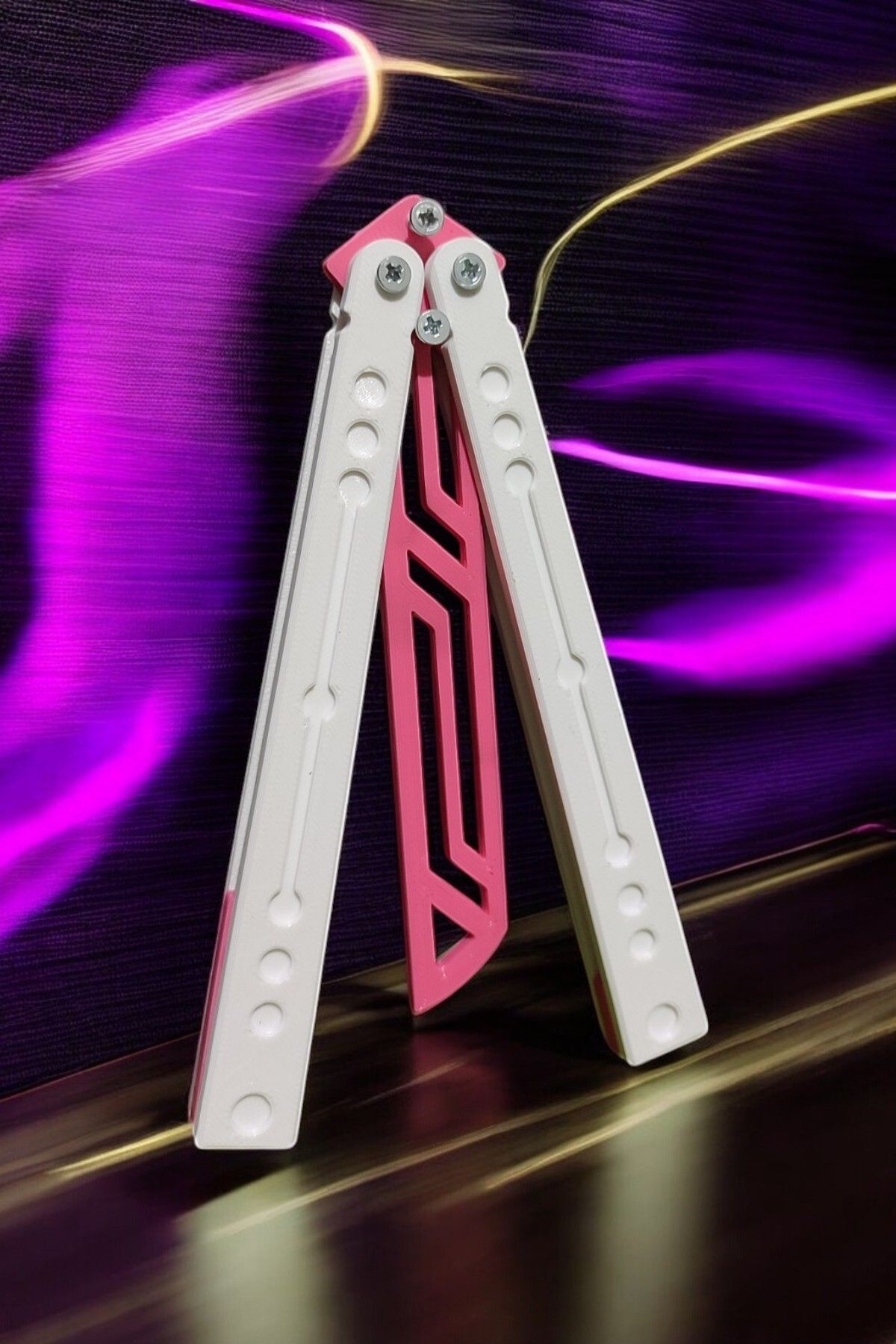 Kelebek Antrenman Alıştırma Bıçağı – Plastik Butterfly Knife (Beyaz ve Pembe)