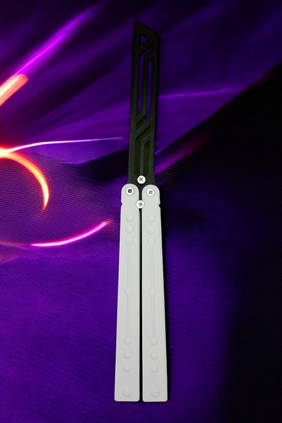 Kelebek Antrenman Alıştırma Bıçağı – Plastik Butterfly Knife (Beyaz ve Siyah)