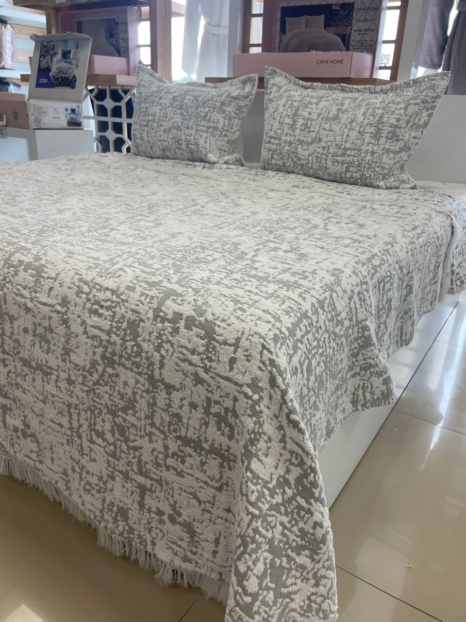 Soft Çift Kişilik Battaniye & Yatak Örtüsü Takımı