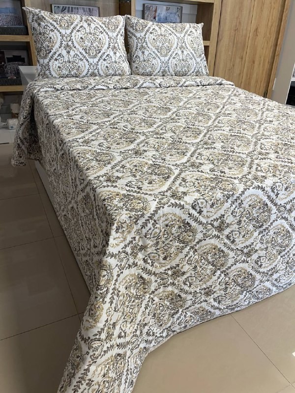 Modern Tarz Çift Kişilik Battal Boy Yatak Örtüsü Seti – 230x250 cm | 2 Adet Yastık Kılıfı (50x70 cm)