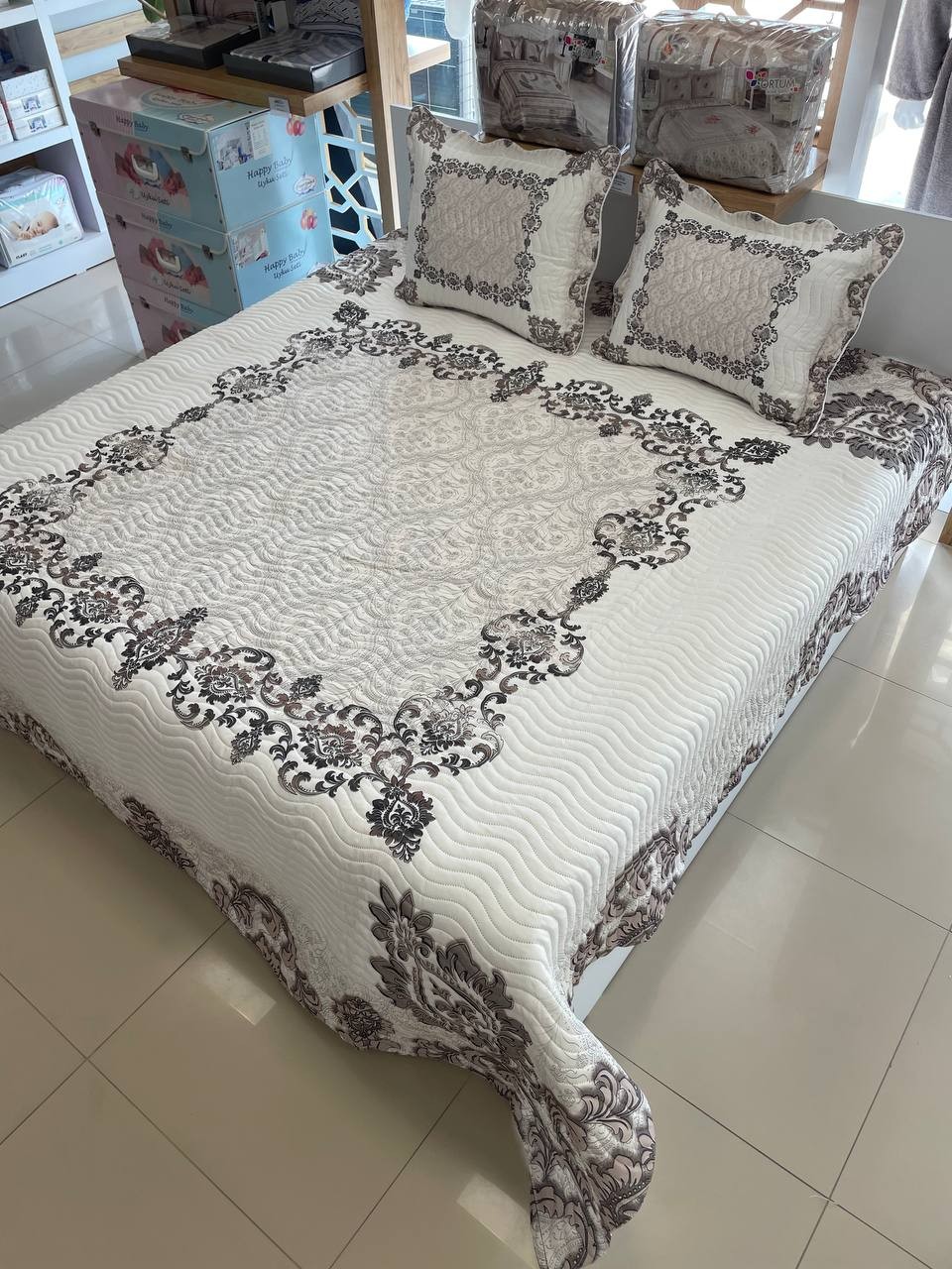 Çift Kişilik Battal Boy Yatak Örtüsü Takımı Karya