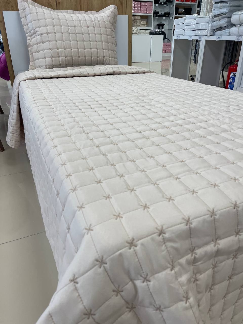 Micro Nakışlı Tek Kişilik Yatak Örtüsü Takımı