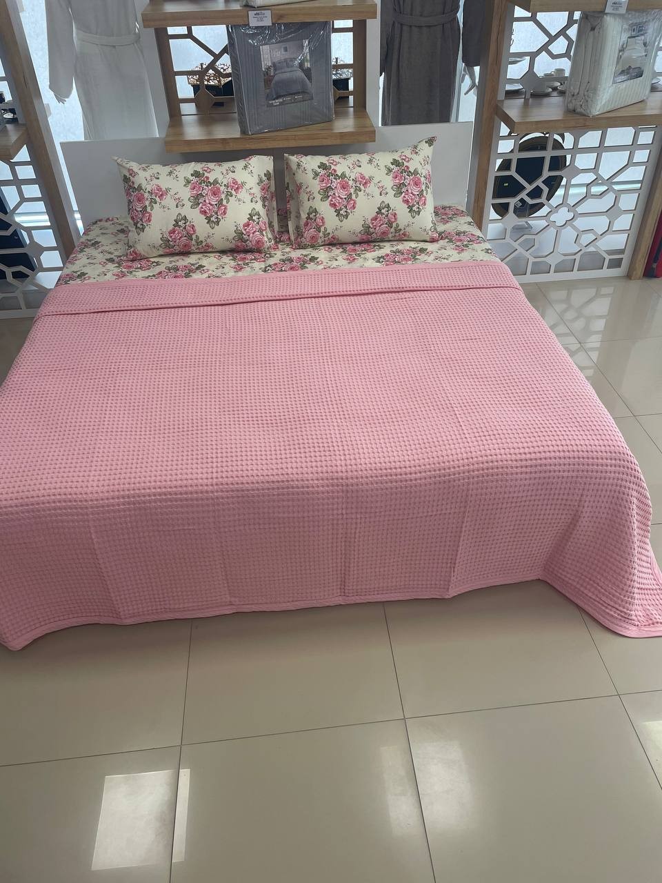 Çift Kişilik Battal Boy Havuzlu % 100 Pamuklu Pike Takımı - PEMBE