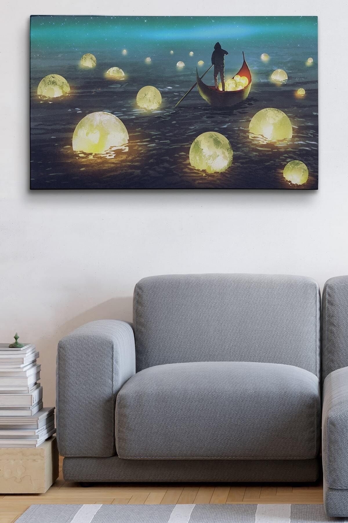 Denize Düşen Ayları Toplayan Adam Yağlıboya Görünüm Kanvas Tablosu