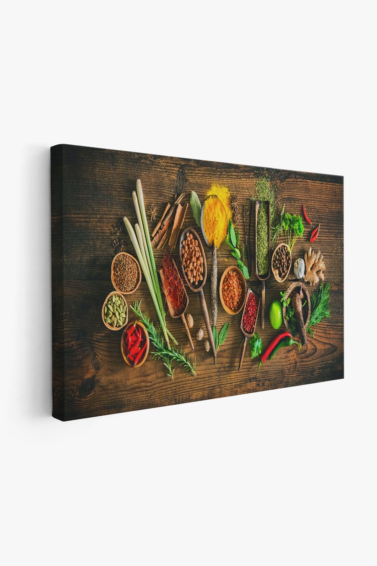 Mutfak Kesme Tahtası Üzerinde Baharatlar Kanvas Duvar Tablosu