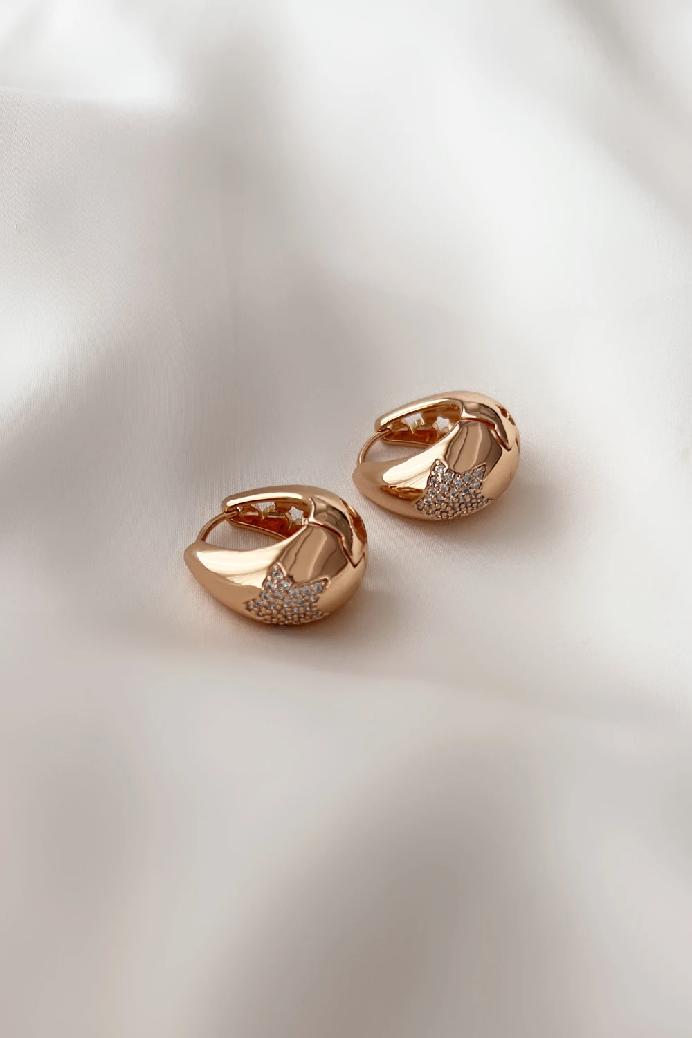 Corazón Rosado Özel Seri Küpe