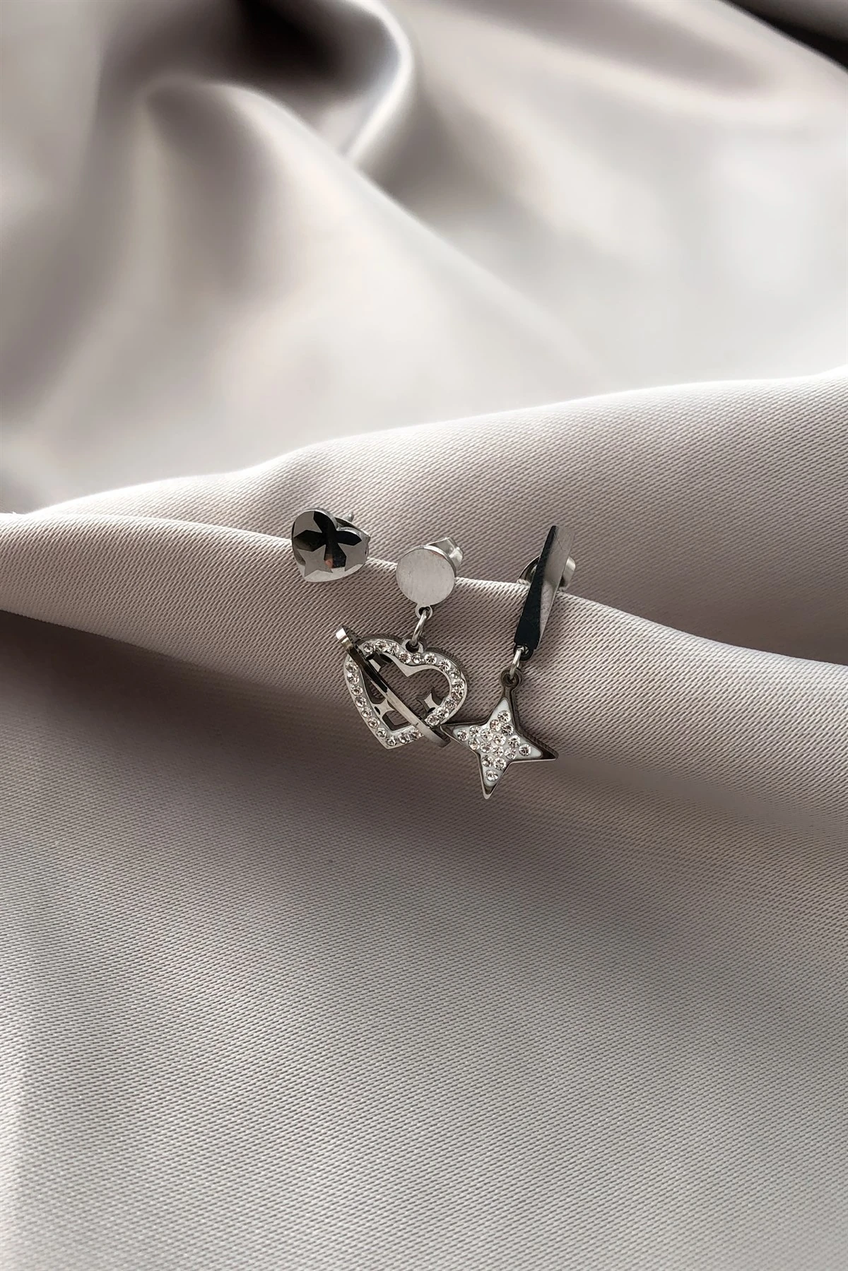 Heart Üçlü Çelik Küpe