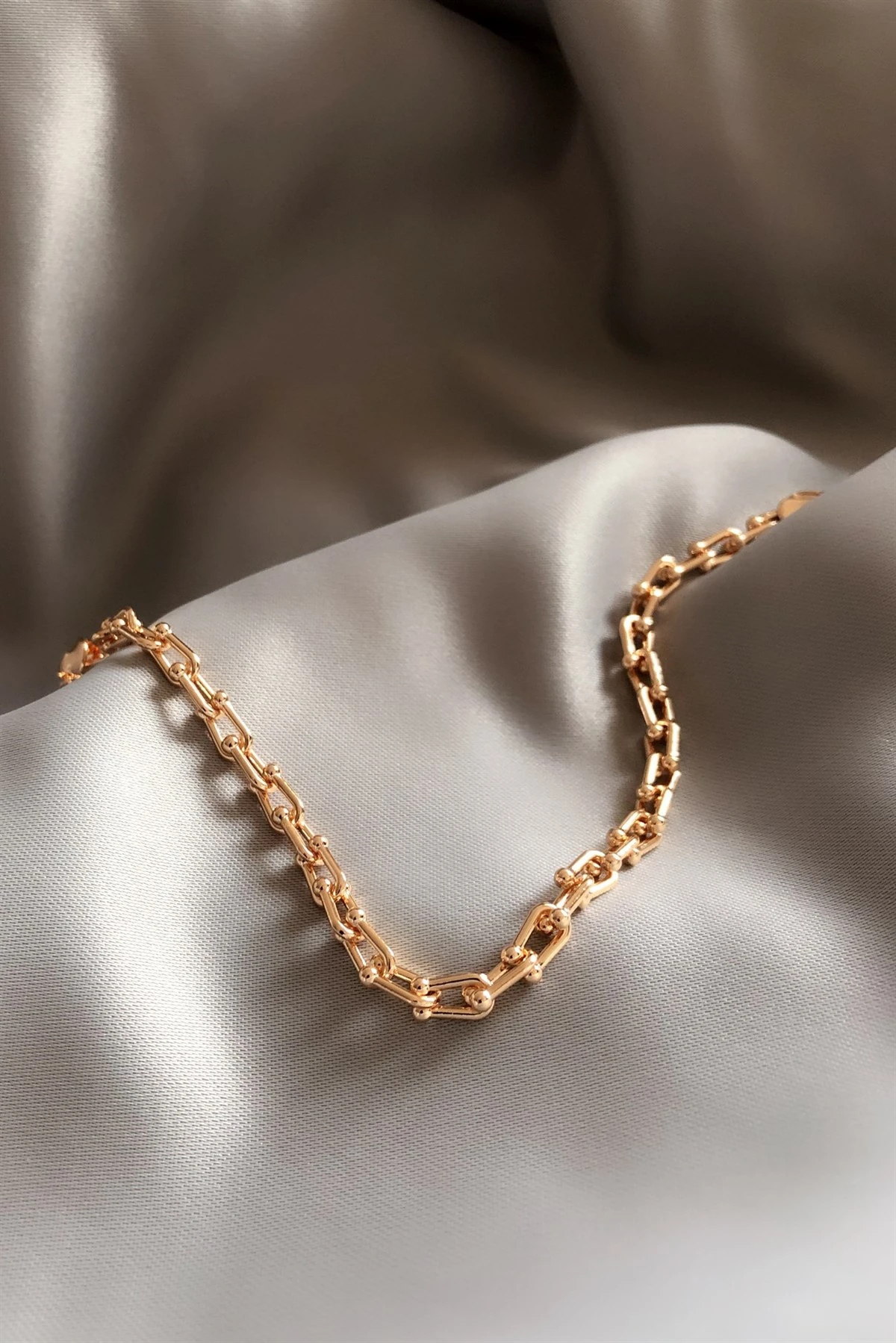 Latch Özel Seri Halhal