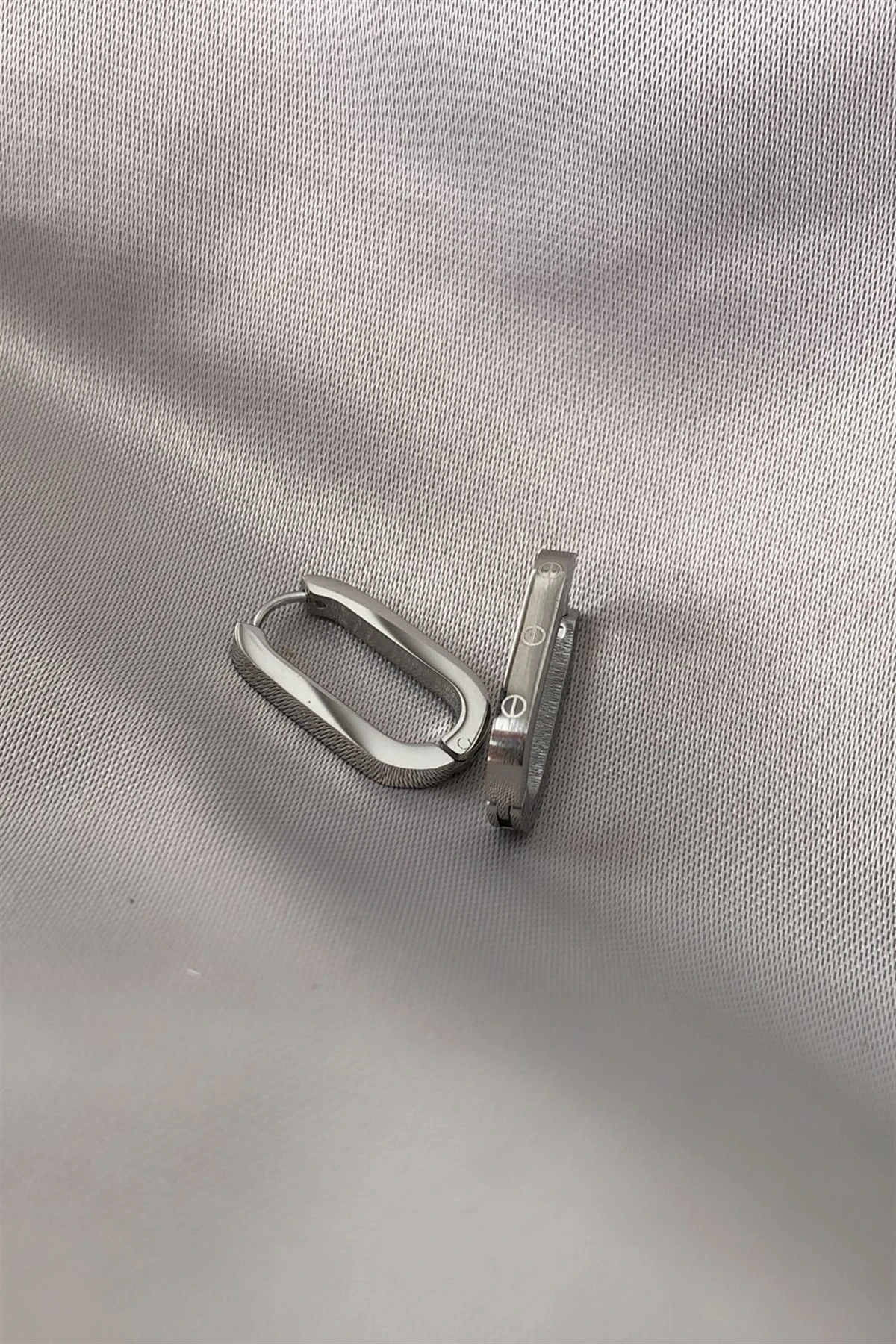 Ellipse Çelik Küpe 1.8 Cm