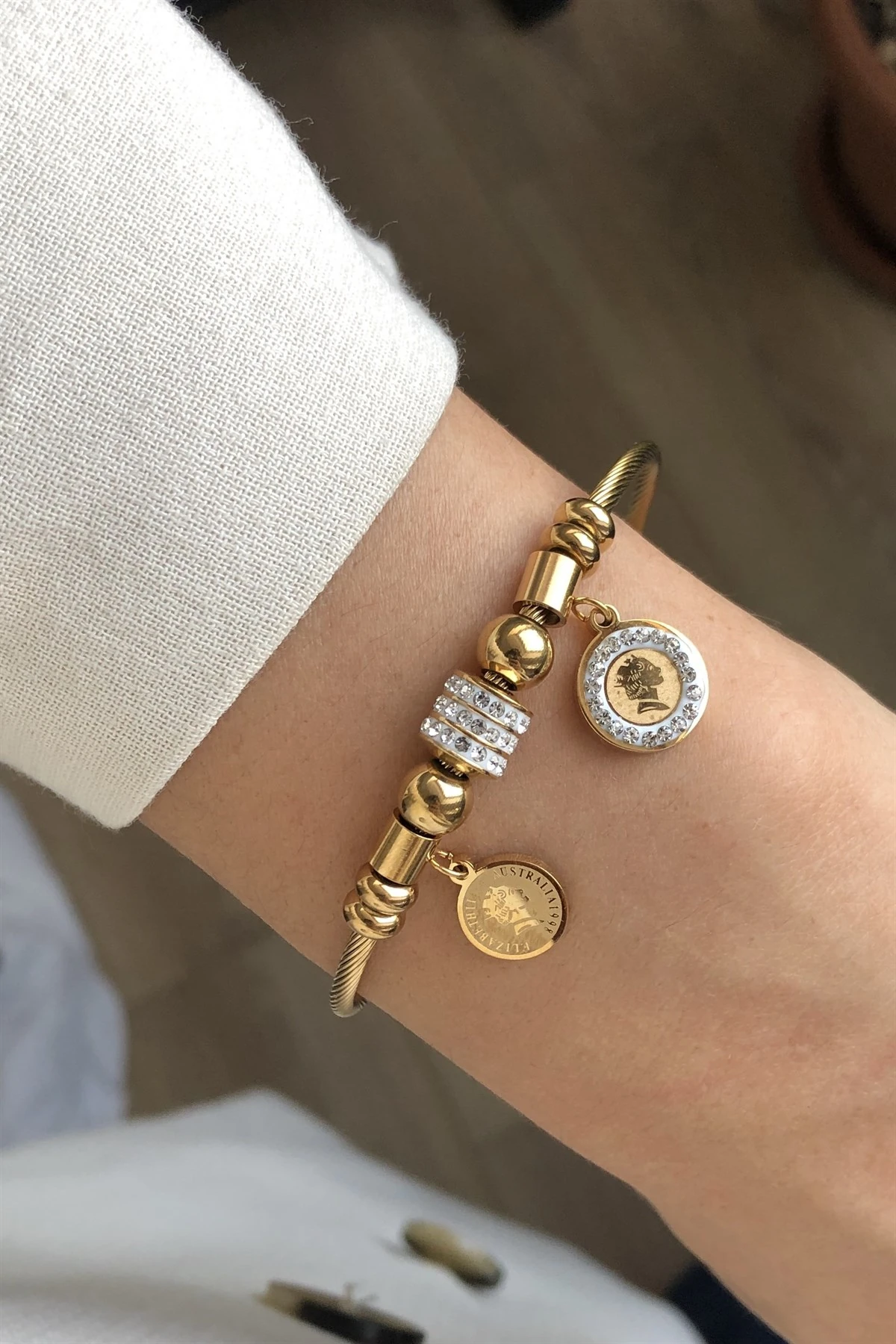 Charmlı Çelik Bileklik