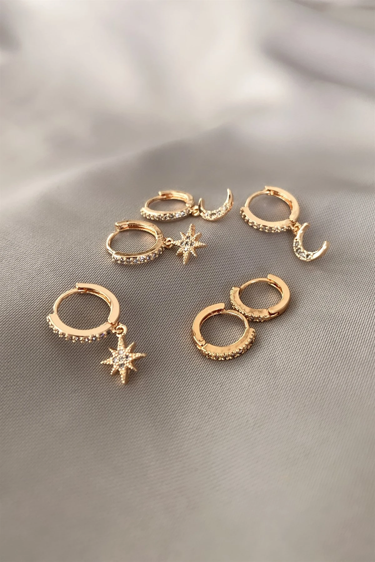 Star Özel Seri Küpe Seti