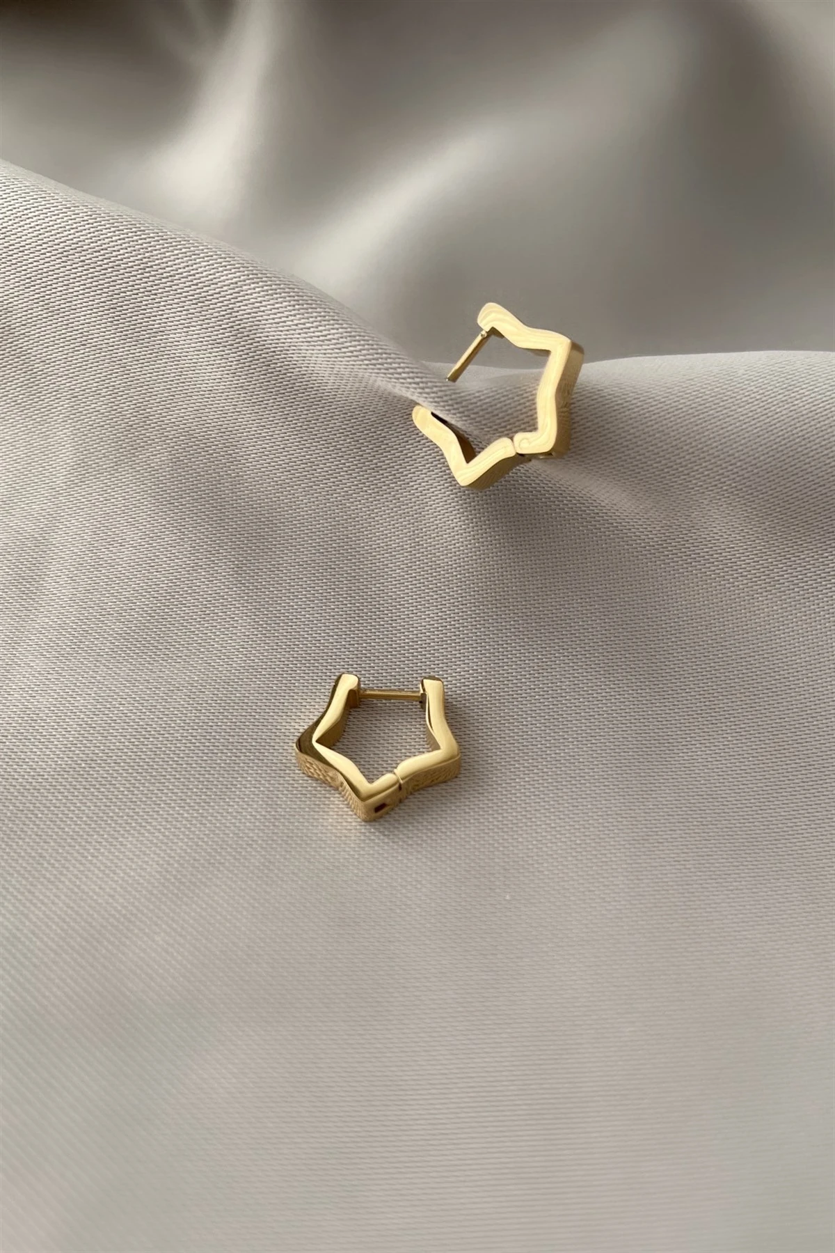 Star Çelik Küpe 2 Cm