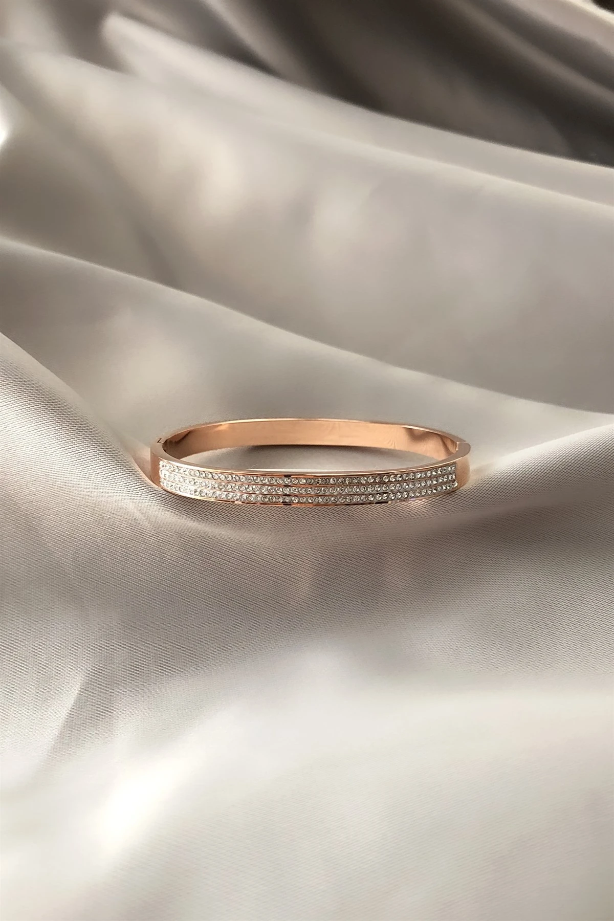 Üç Sıra Zirkon Çelik Bileklik