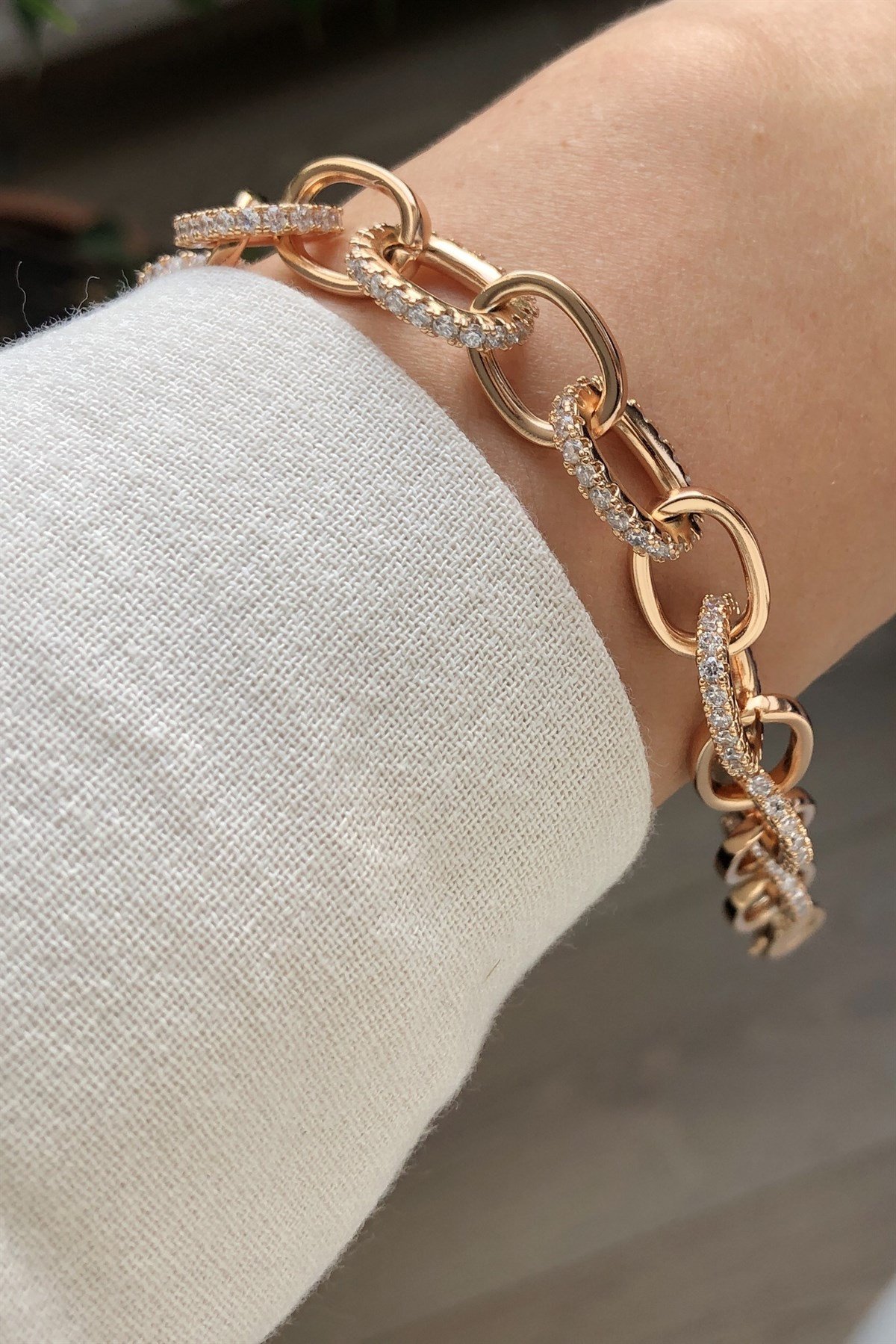 Zirkon Taşlı Özel Seri Bileklik