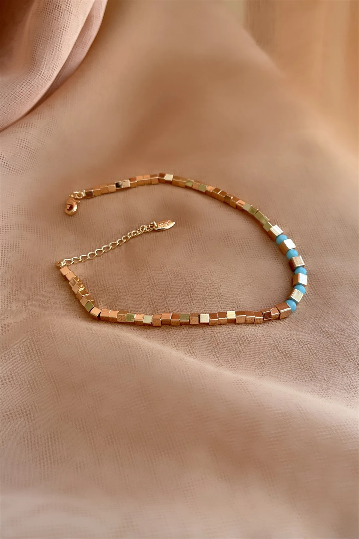 Cubic Özel Seri Halha