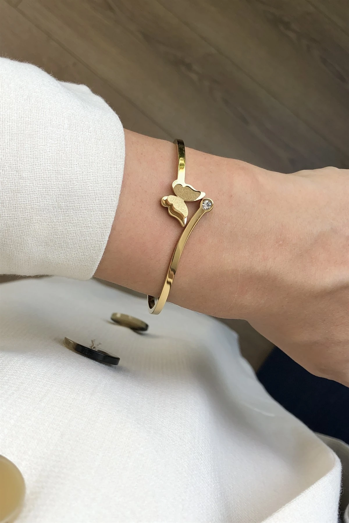 Kelebekli Çelik Bileklik