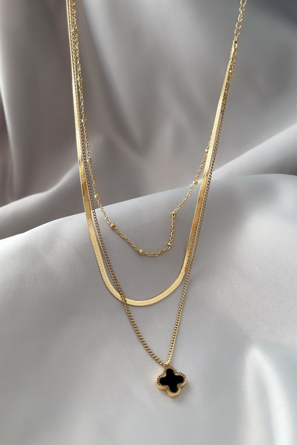 Cleef Sedefli Çelik Kolye