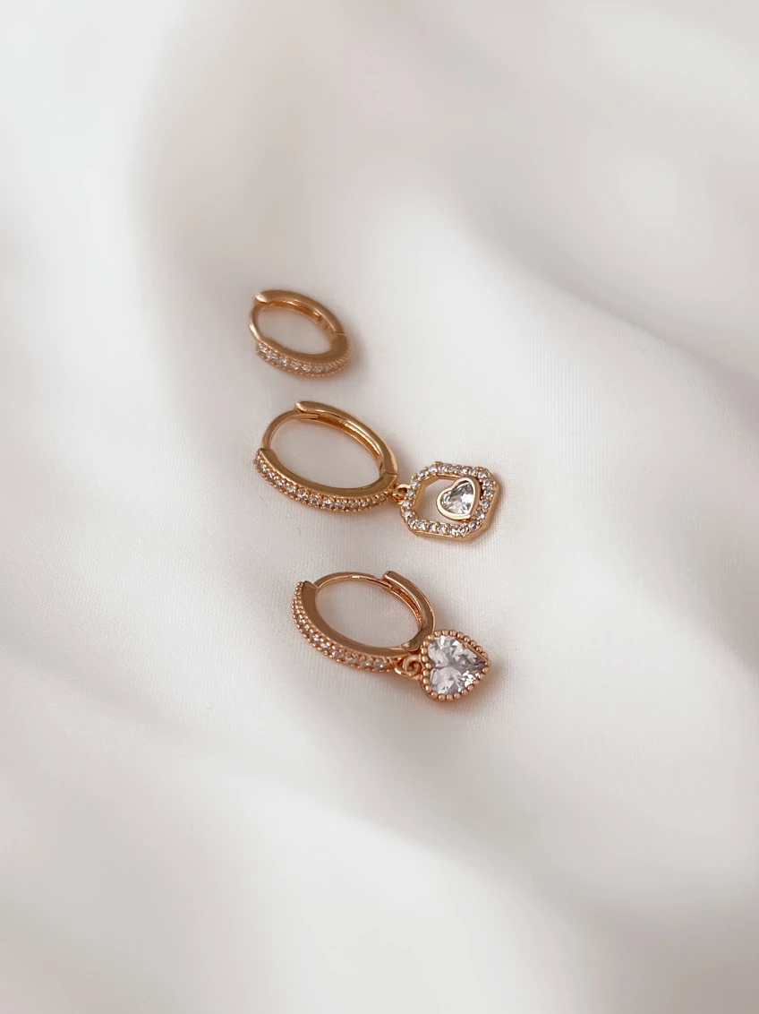 Amor Dorado Özel Seri Küpe Kombini