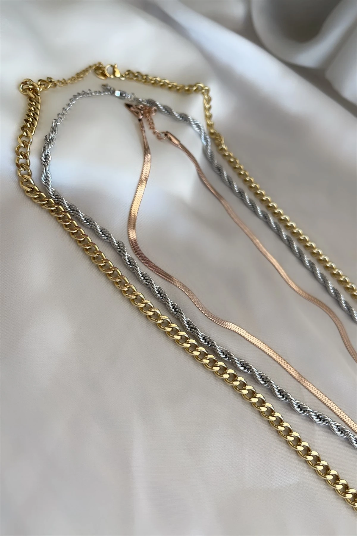 Italian Elegance Çelik Kolye Seti