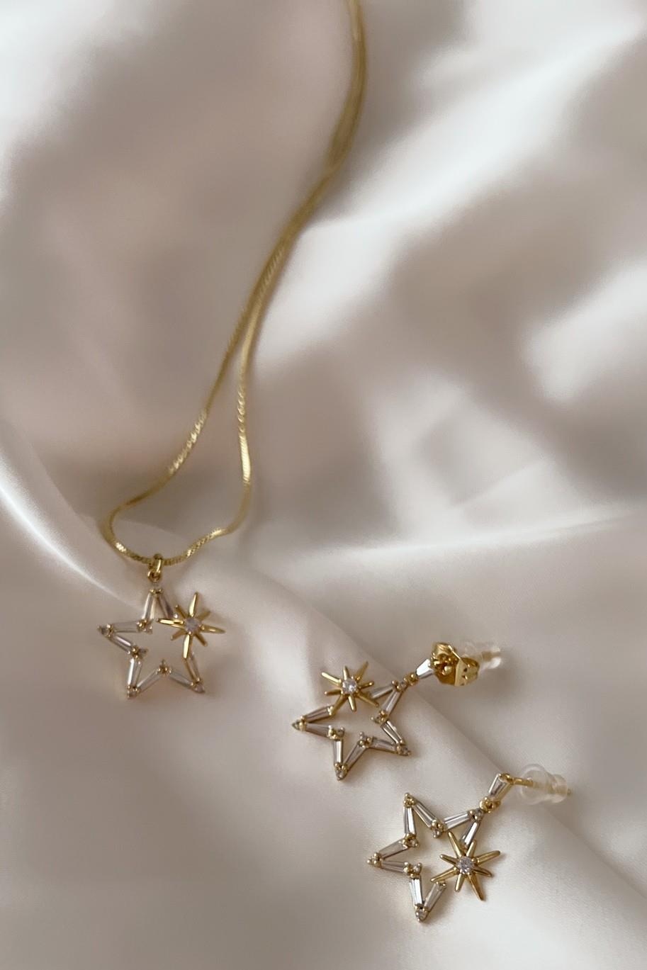 Stella Özel Seri Kolye Küpe Seti