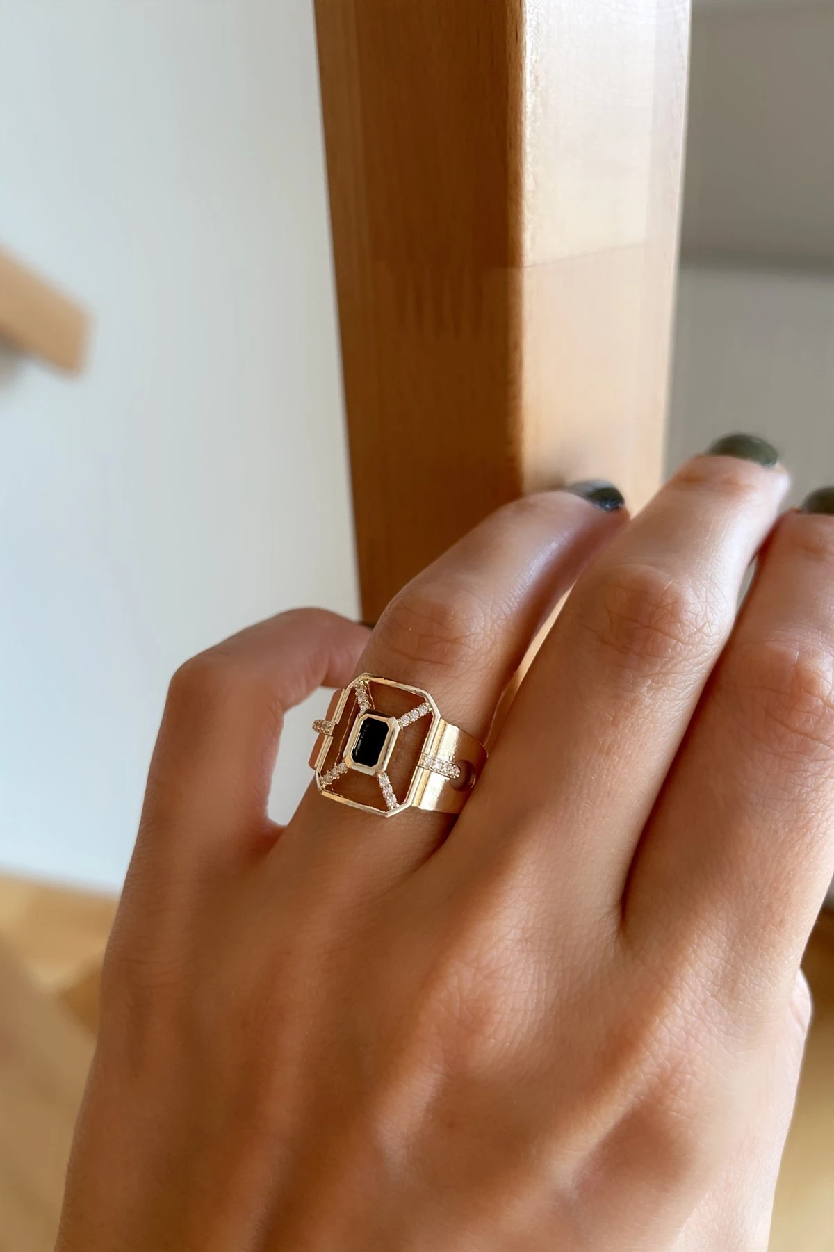 Madalyon Özel Seri Yüzük