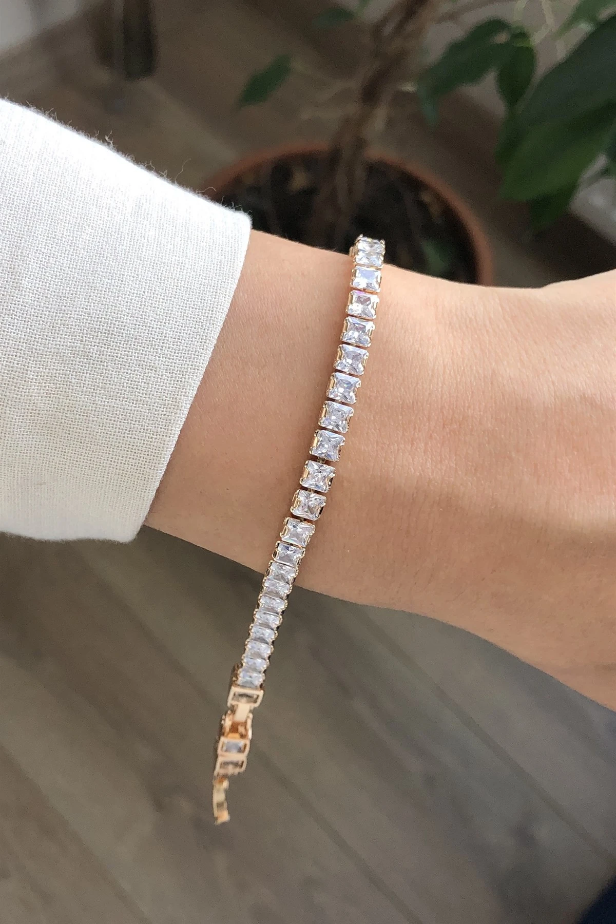 Özel Seri Su Yolu Bileklik