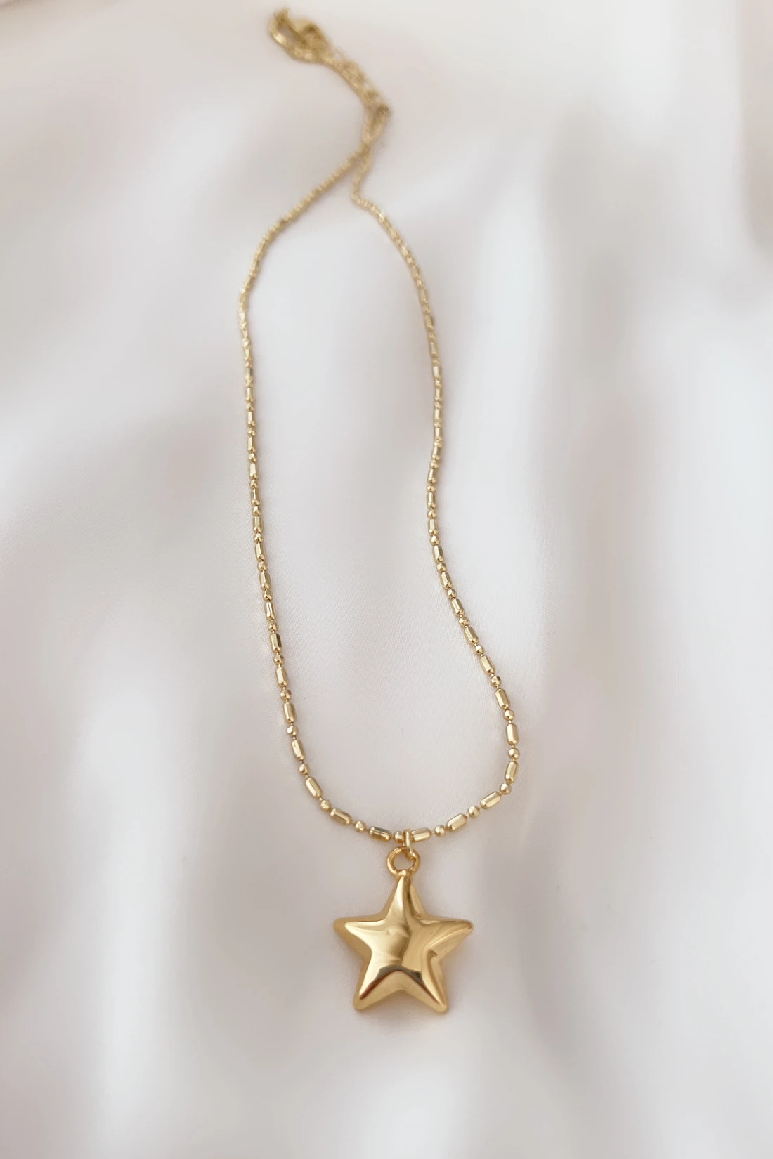Estrella Dorada Özel Seri Kolye