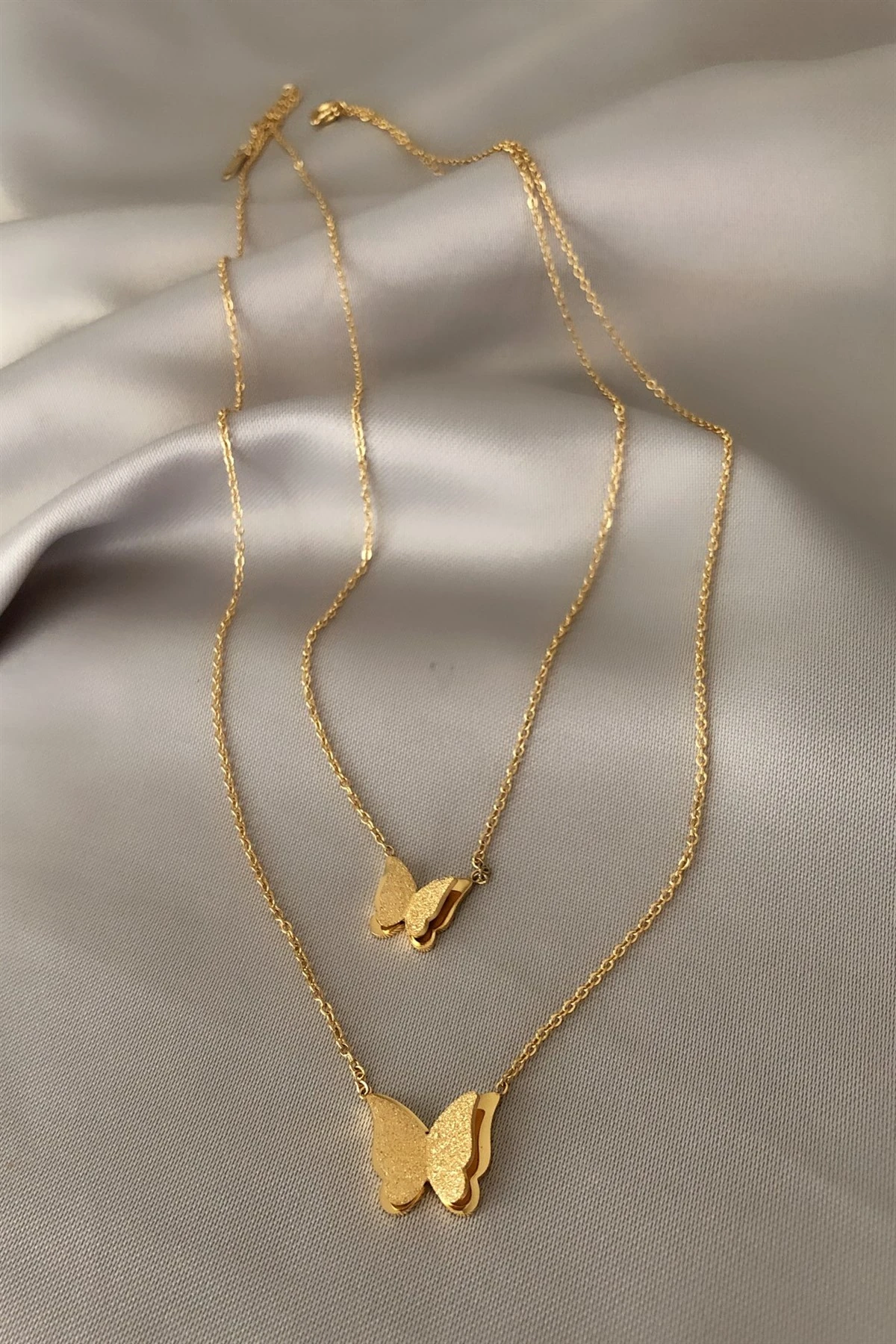 Kelebekli Çelik Kolye